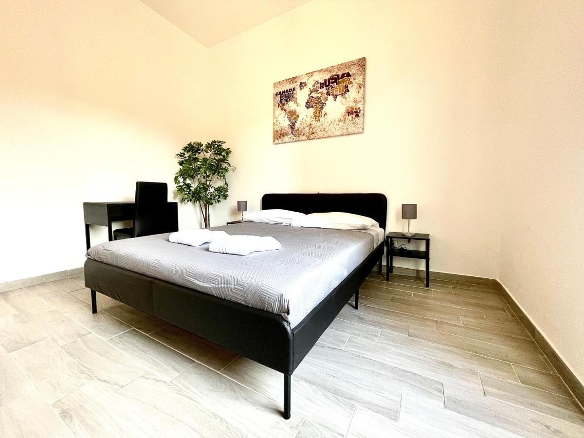Colosseum Guest House Рим Екстериор снимка