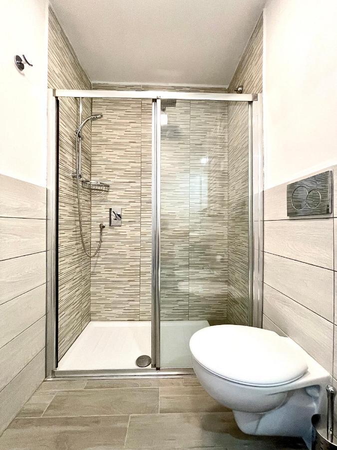 Colosseum Guest House Рим Екстериор снимка