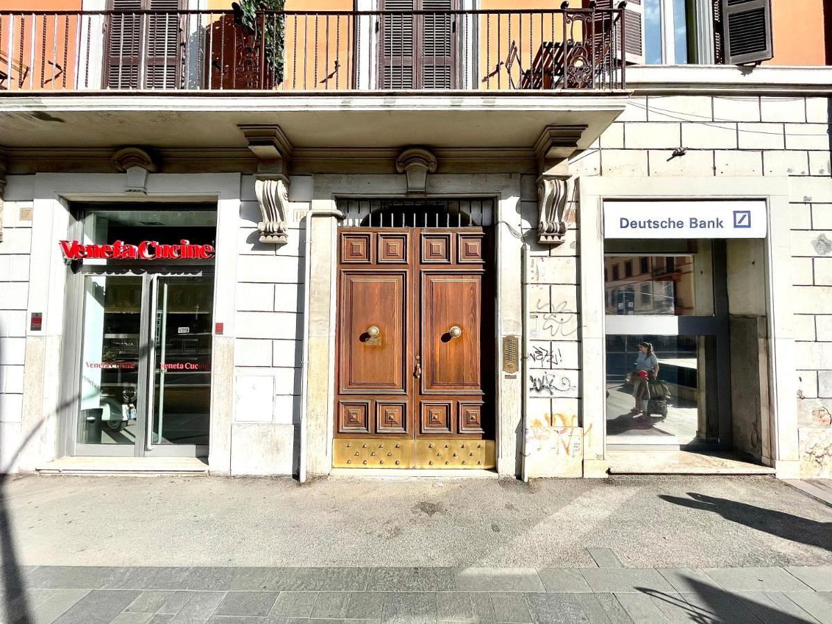 Colosseum Guest House Рим Екстериор снимка